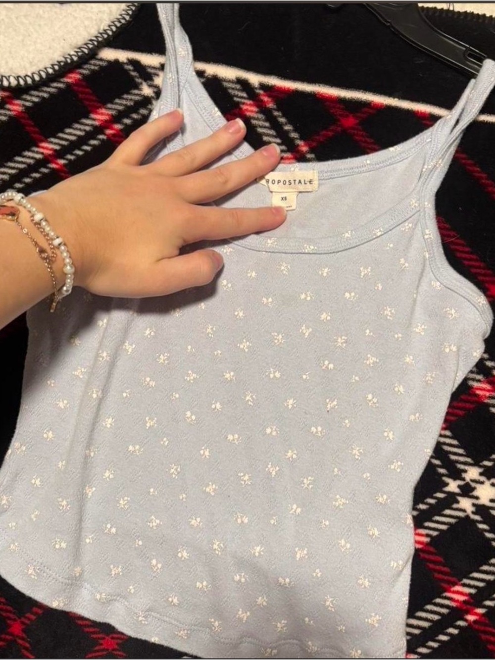 Aeropostale Light Gray Tank Top with Subtle Sparkle - Picture 2 of 2